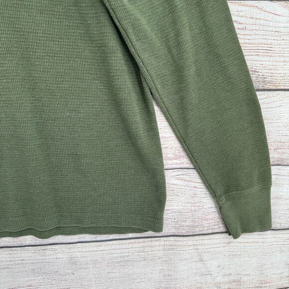 Realtree Team Henley Shirt Men's Size Medium Green Knit Long Sleeve - Picture 5 of 10